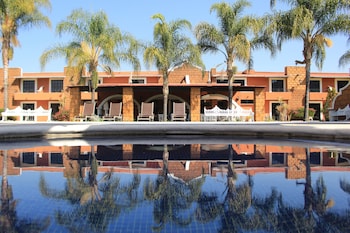hotel meson del puente