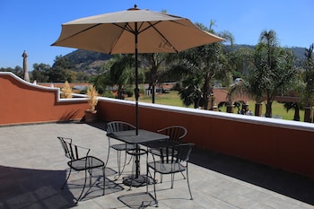 hotel meson del puente
