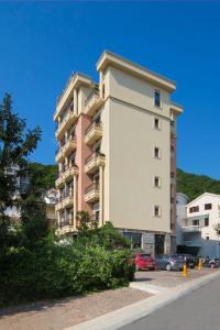 garni hotel vladimir