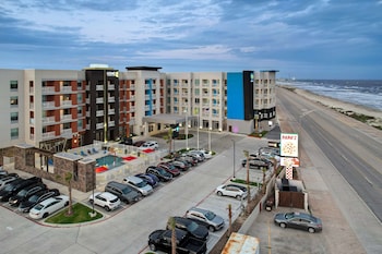 tru by hilton galveston