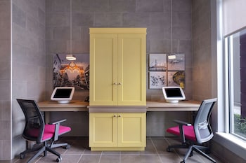 Tru By Hilton Galveston,,3 star