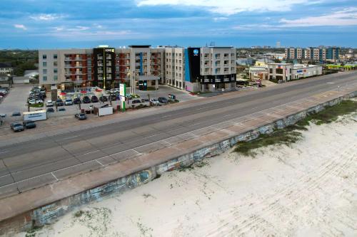 tru by hilton galveston
