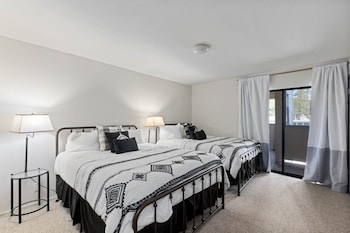 Luxurious 2 Bedroom Base Camp Condo - Steps From Kirkwood Village 2 Condo By Redawning,,4 star