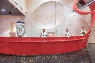 atour hotel wuhan chuhe hanjie hanxiu theater