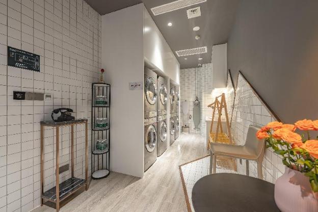 atour hotel kunshan baoyu plaza north changjiang road