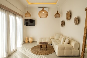 villa casa cielo by azure