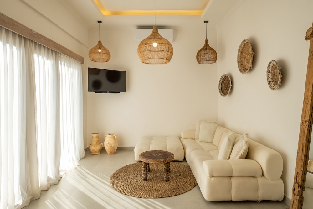 villa casa cielo by azure
