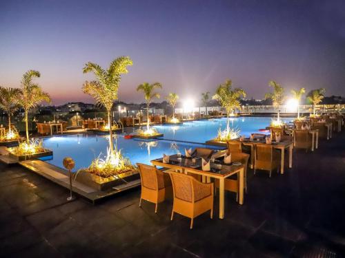 essentia luxury hotel