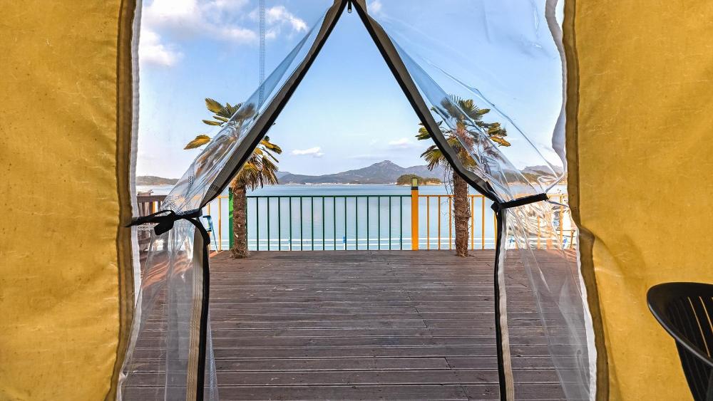 goseong bluebeach pensionandglamping