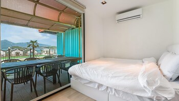 goseong bluebeach pensionandglamping