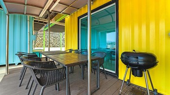 goseong bluebeach pensionandglamping