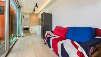 goseong bluebeach pensionandglamping