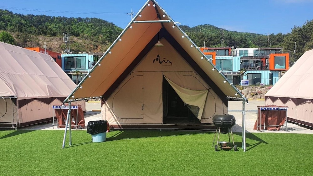 goseong bluebeach pensionandglamping