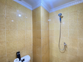 spacious 2br at buah batu park near telkom university