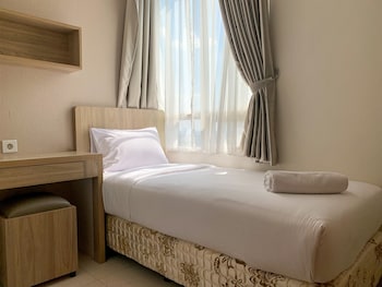 comfort and tidy 2br at cinere bellevue suites apartment
