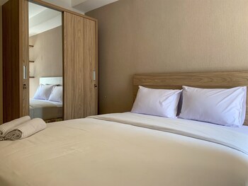 comfort and tidy 2br at cinere bellevue suites apartment
