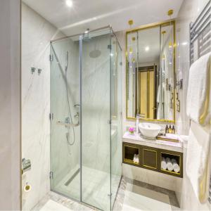 joudyan olaya riyadh