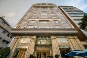 acnos grand hotel