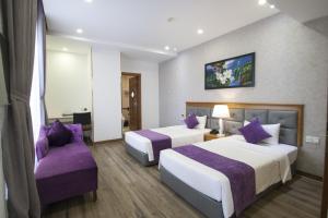 acnos grand hotel