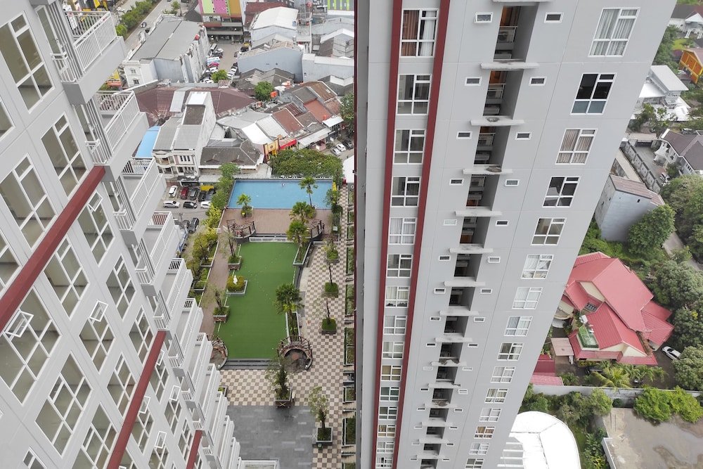 simply homey studio at vida view apartment