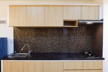 3br luxurious and elegant apartment at grand sungkono lagoon