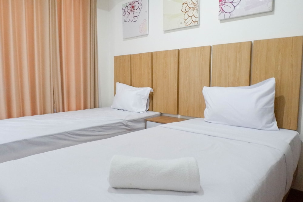 3br luxurious and elegant apartment at grand sungkono lagoon