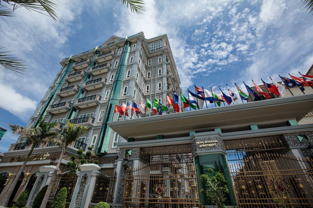 heng mohasal apartment