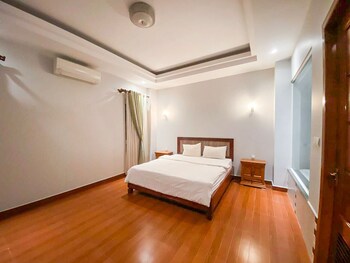 heng mohasal apartment