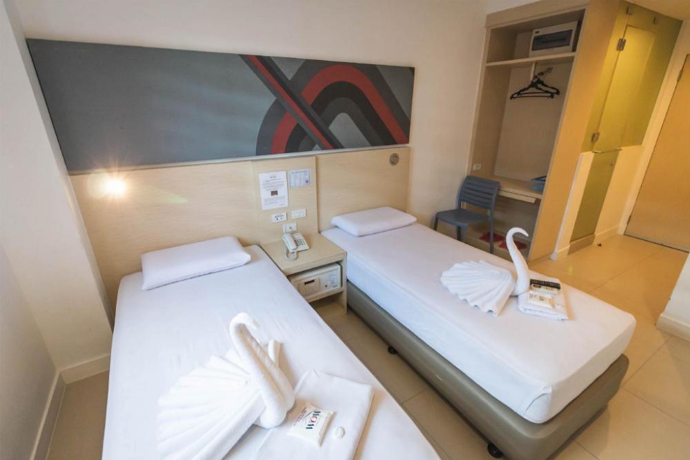 wow budget hotel cubao