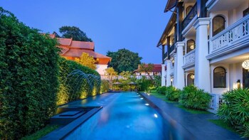 siri village chiang mai