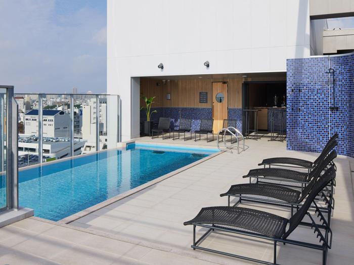 hotel androoms naha port