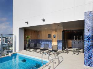 hotel androoms naha port