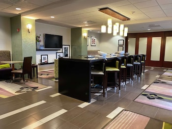 hampton inn by hilton leesville fort johnson