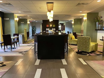hampton inn by hilton leesville fort johnson