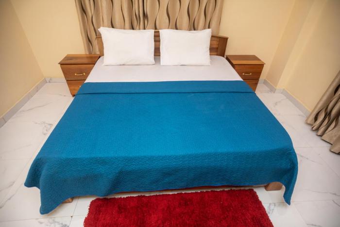 spacious and outstanding 3 bed furnished apartment