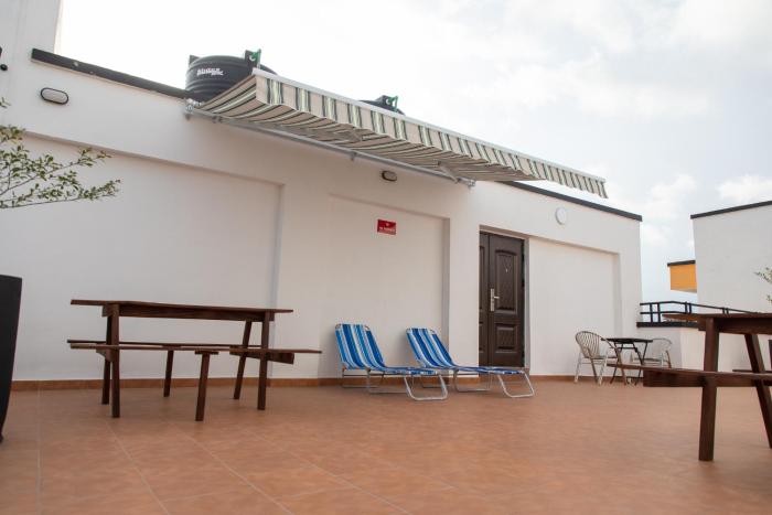 spacious and outstanding 3 bed furnished apartment