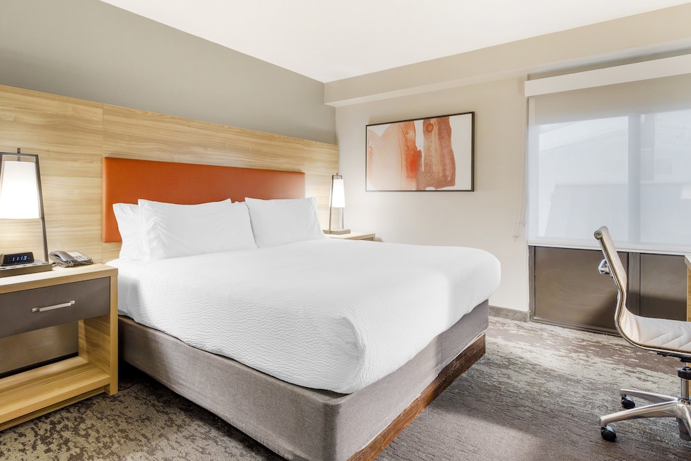 candlewood suites roanoke airport an ihg hotel