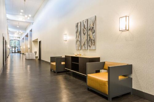 candlewood suites roanoke airport an ihg hotel