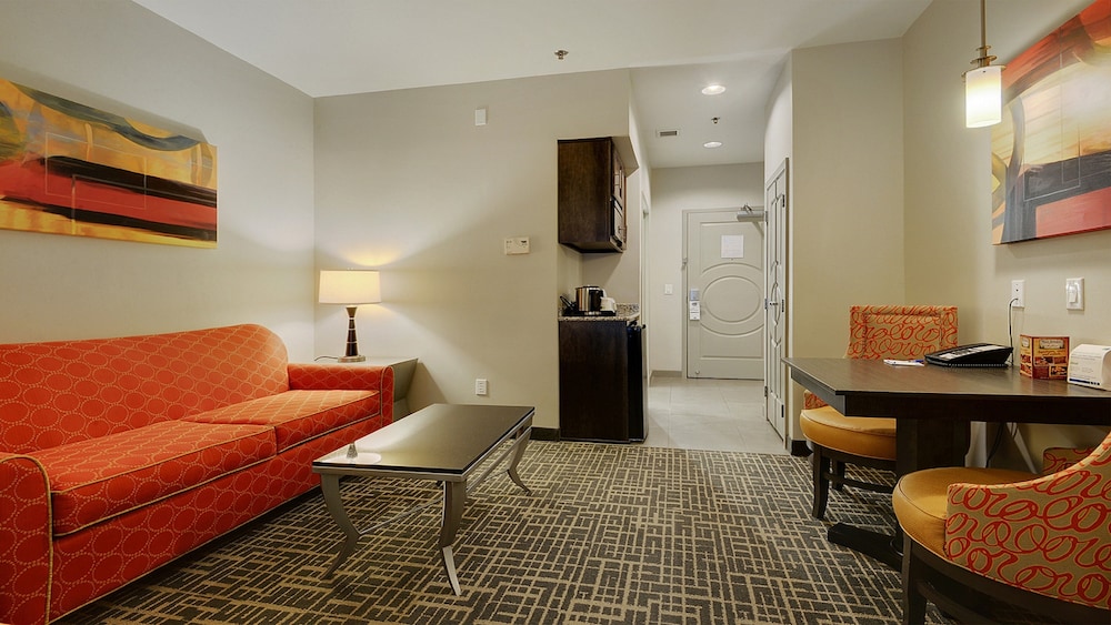 holiday inn express and suites gonzales by ihg