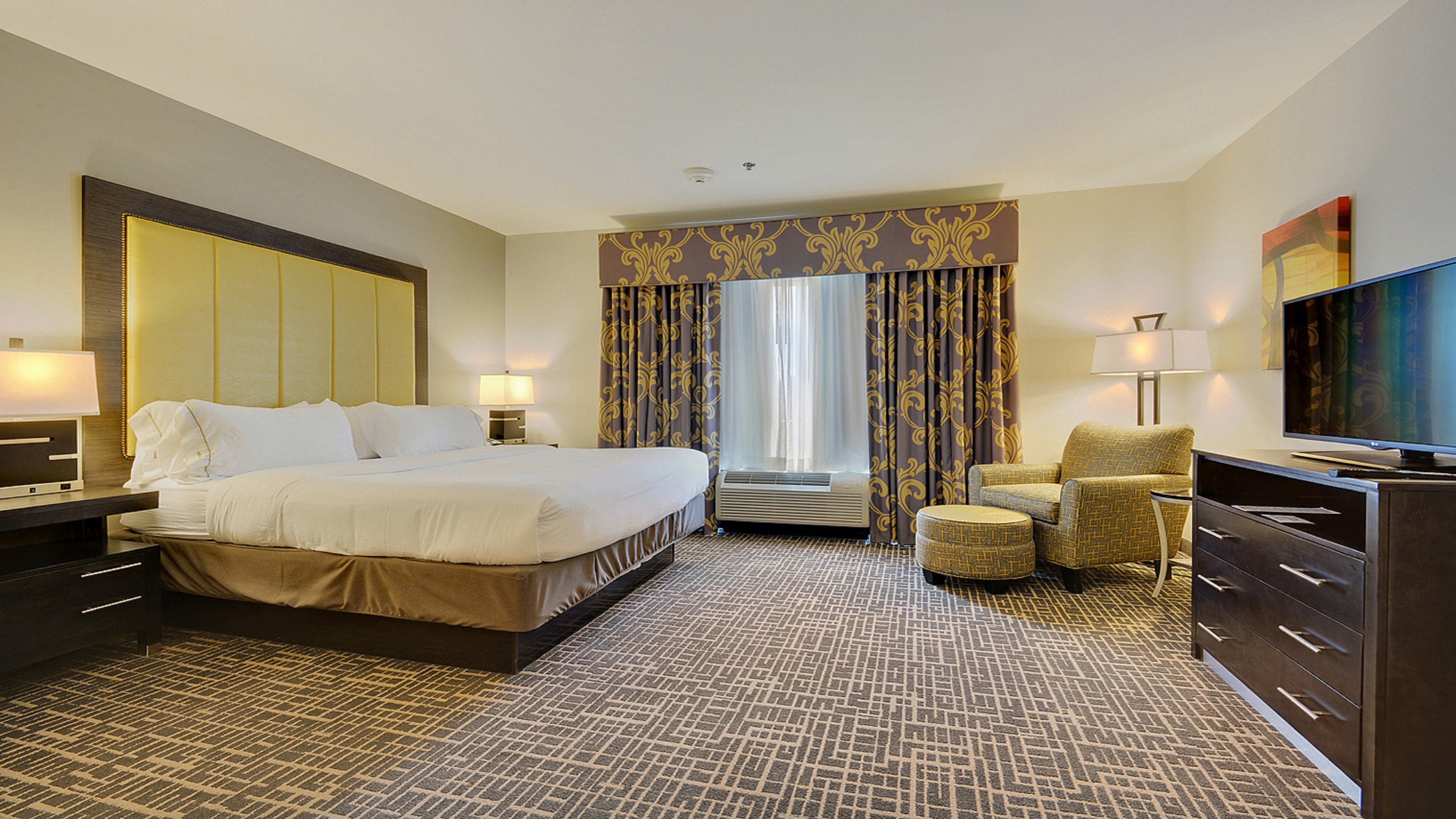 holiday inn express and suites gonzales by ihg