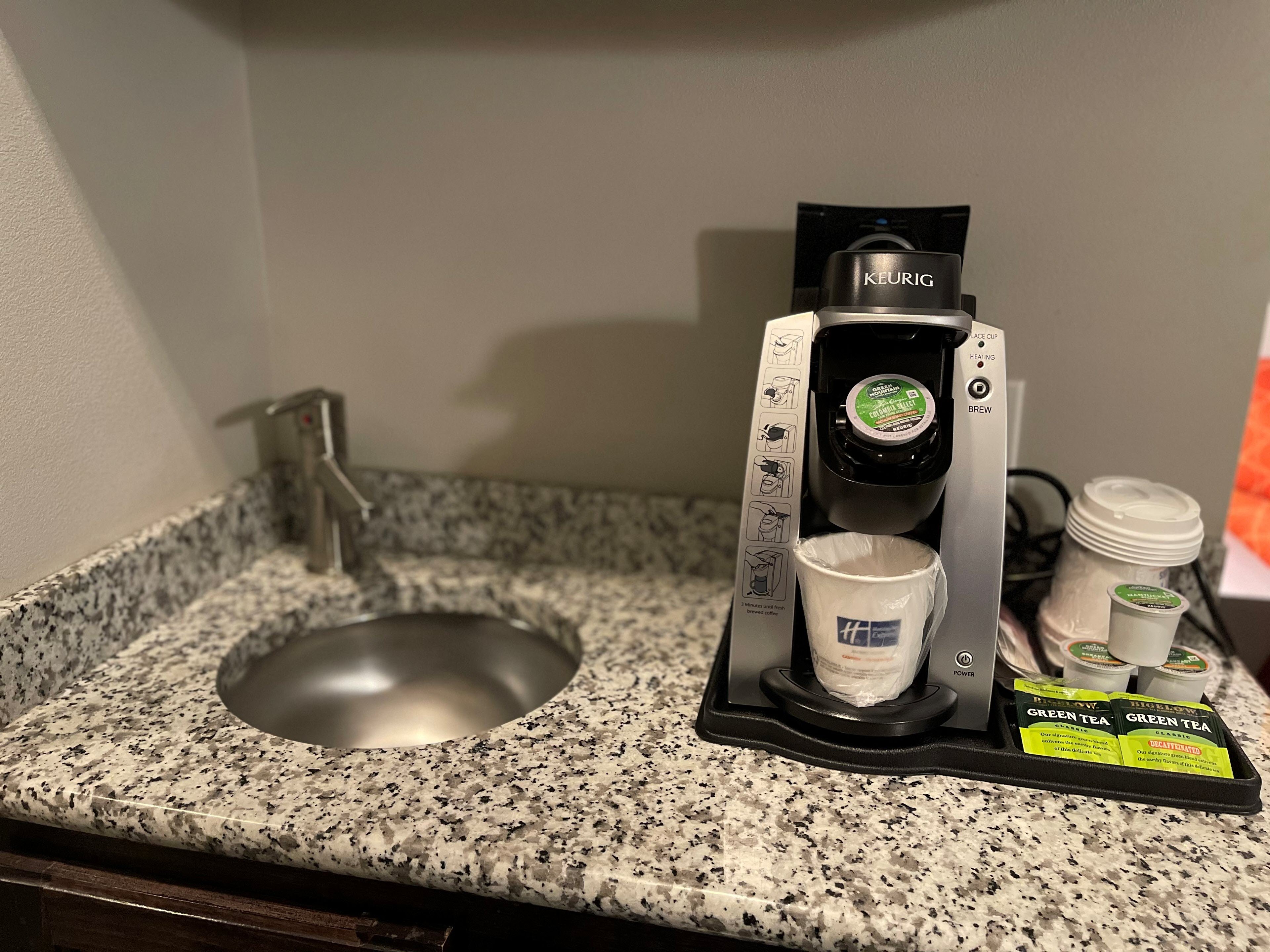holiday inn express and suites gonzales by ihg