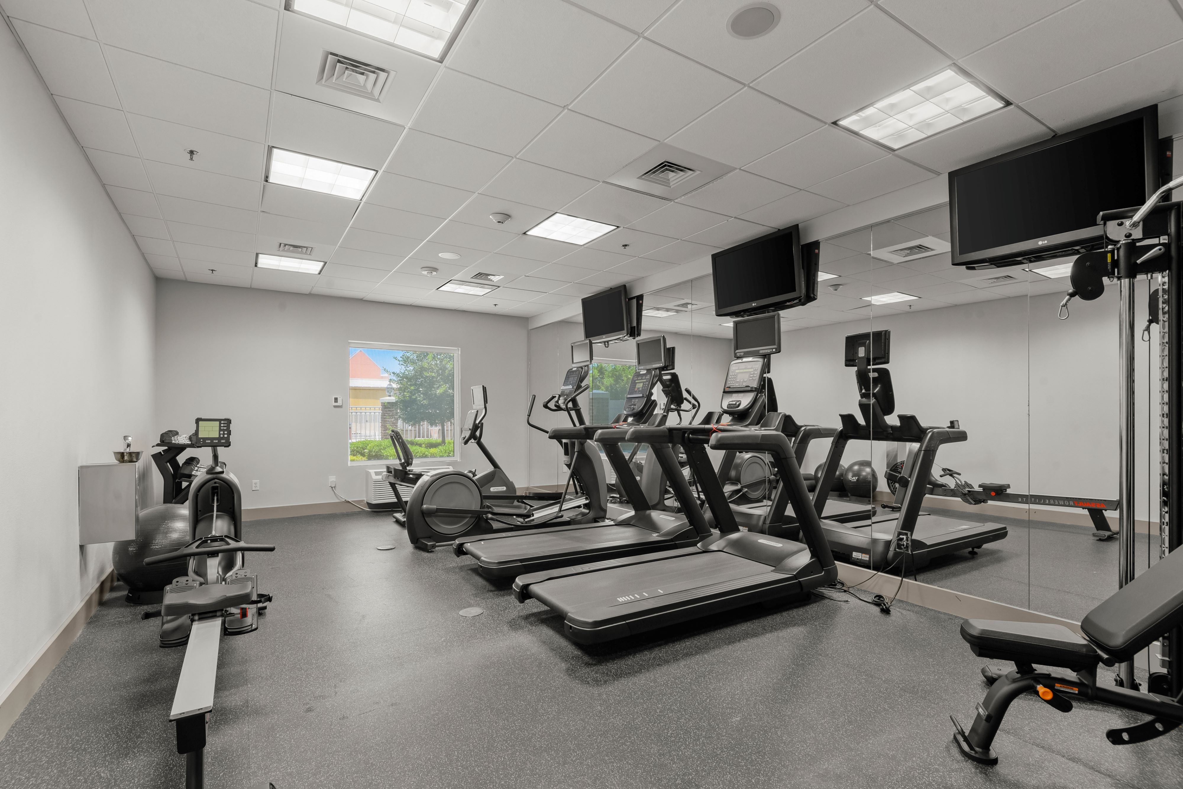holiday inn express and suites gonzales by ihg