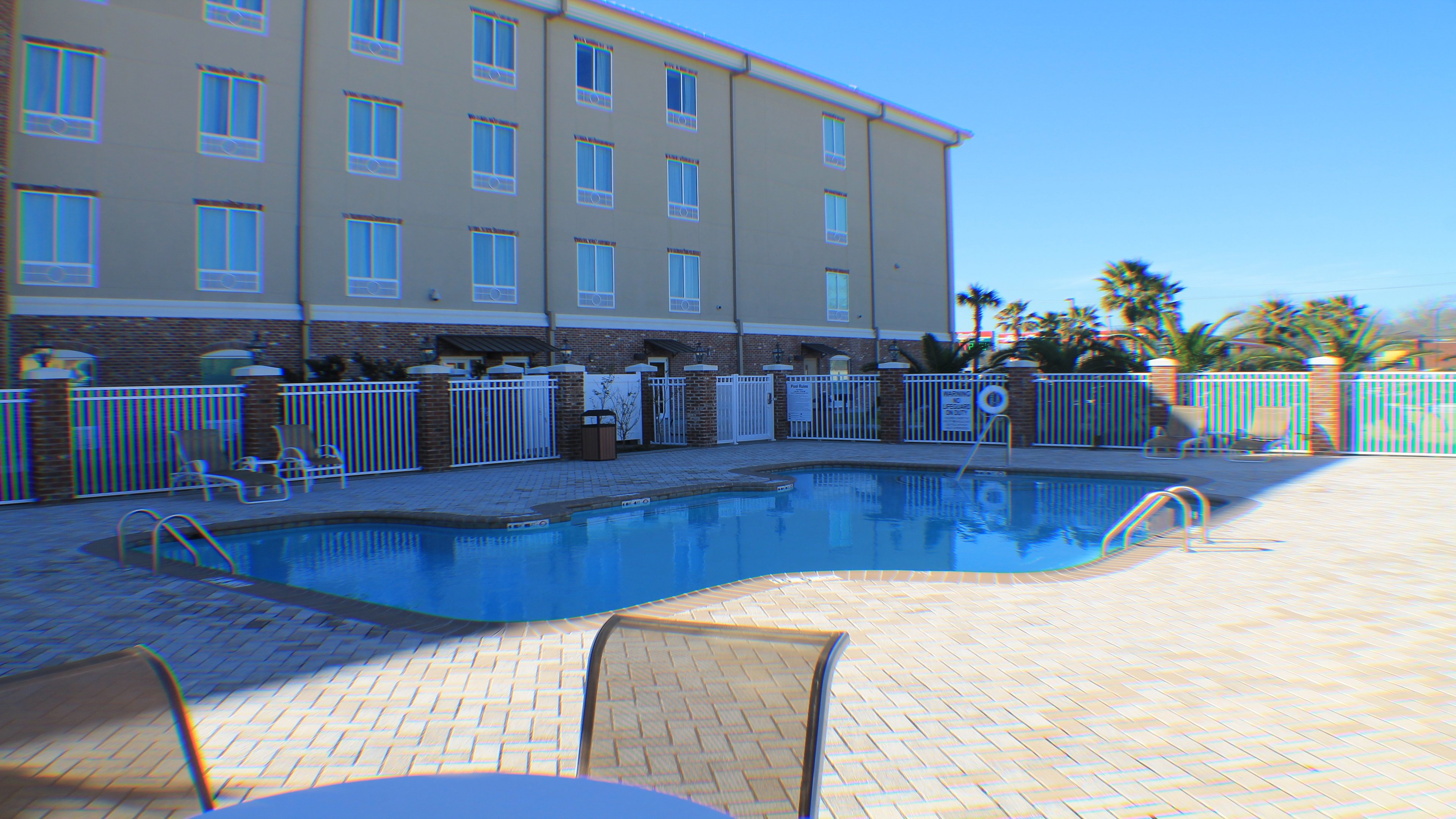 holiday inn express and suites gonzales by ihg