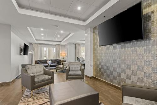 holiday inn express and suites gonzales by ihg