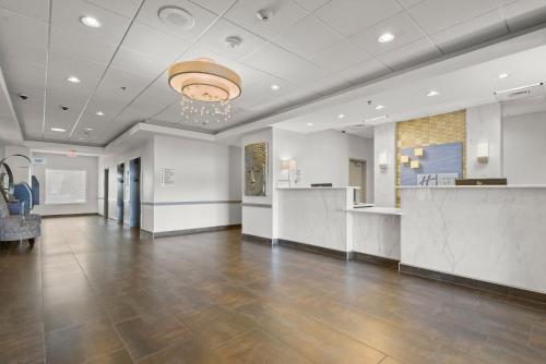 holiday inn express and suites gonzales by ihg