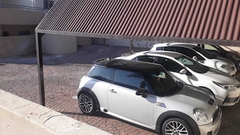 Central Sandton Apartment,,0 star