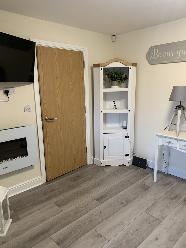 stunning 2 bed apartment in bawtry england