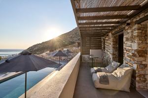 voya sifnos mindful stay