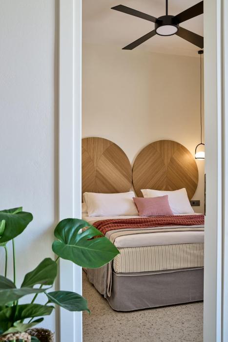 voya sifnos mindful stay