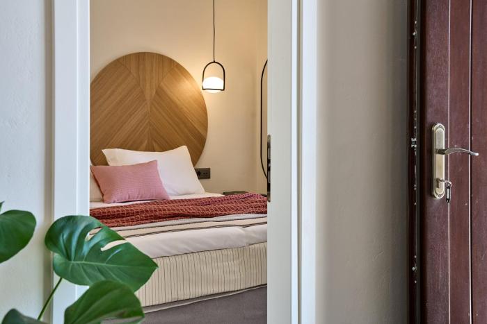 voya sifnos mindful stay